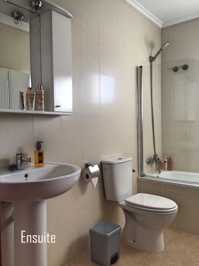 Vickys Villa Puerto Marino エクステリア 写真